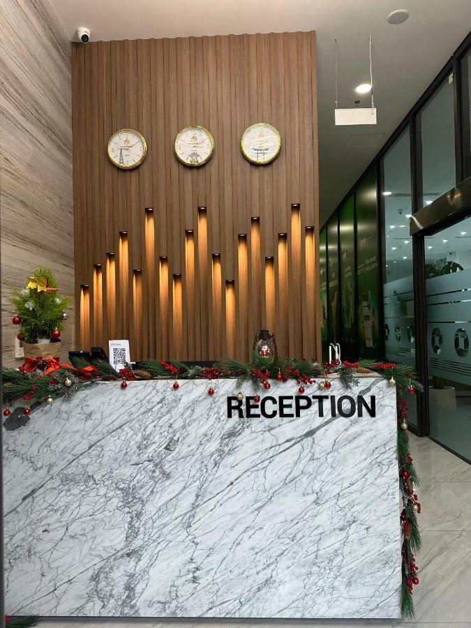 Ph Hotel & Apartment Hai Phong Bagian luar foto