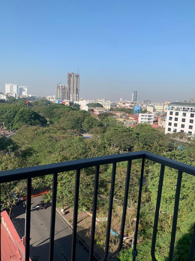 Ph Hotel & Apartment Hai Phong Bagian luar foto